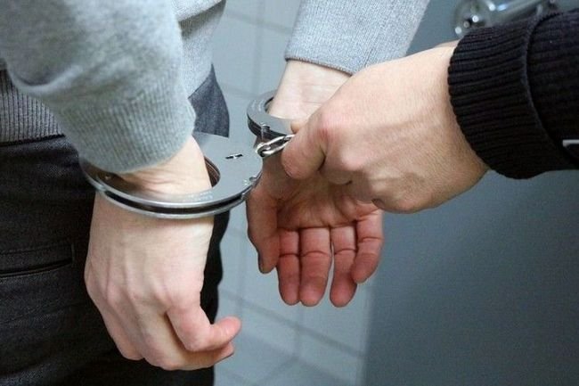 Мешканця Вишневого підозрюють у розбійному нападі на малолітню